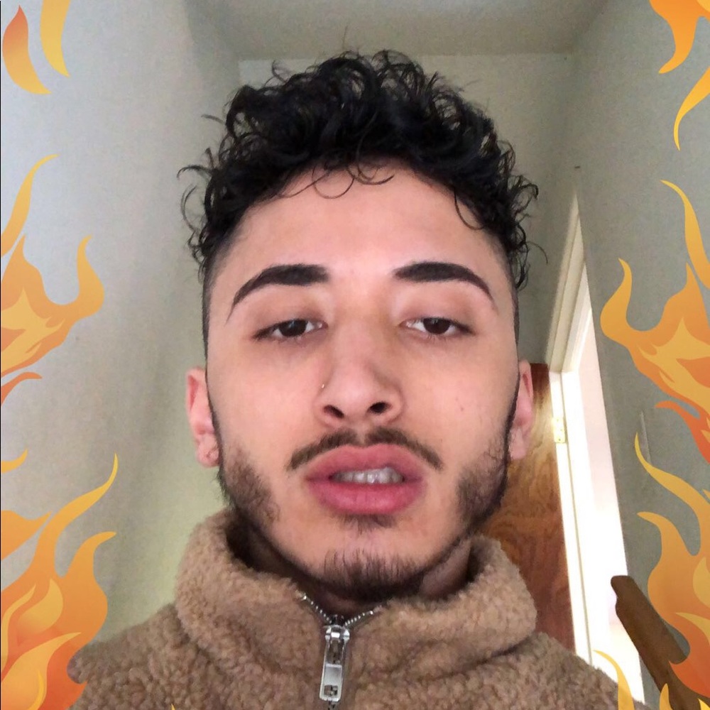 Meet your Posher, Mikey